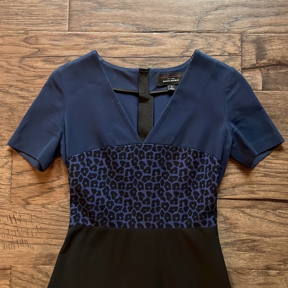 Roland Mouret x Banana Republic Dress. (2) - Picture 3 of 9